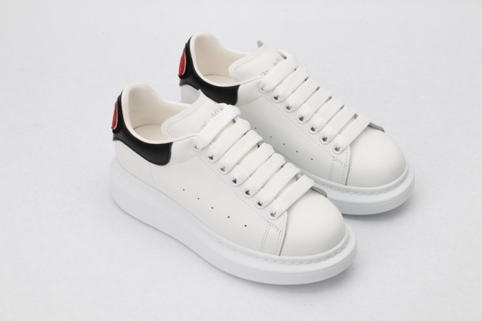 ALEX MCQU SNEAKER