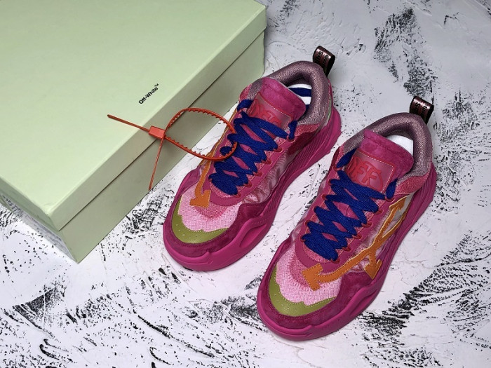 OFW SNEAKER