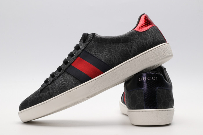 GUI SNEAKER