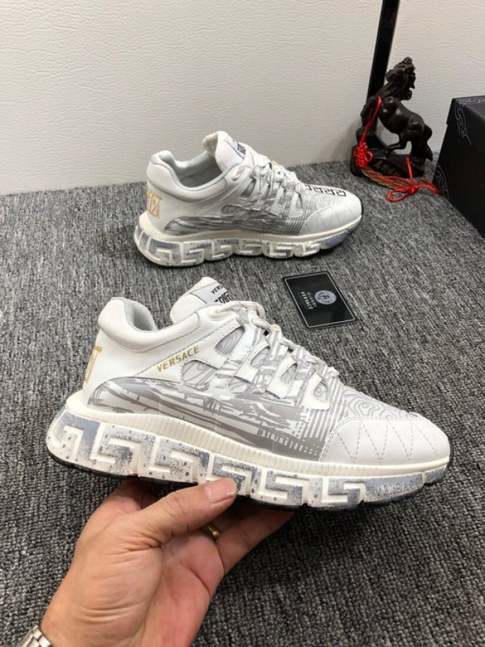 VSE Sneaker