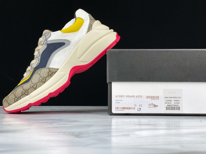 GUI SNEAKER