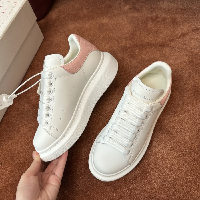 ALEX MCQU SNEAKER