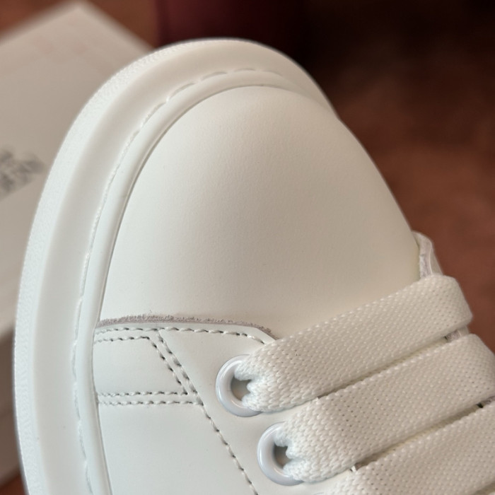 ALEX MCQU SNEAKER
