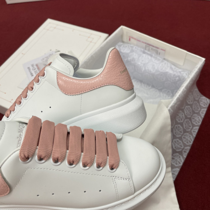 ALEX MCQU SNEAKER