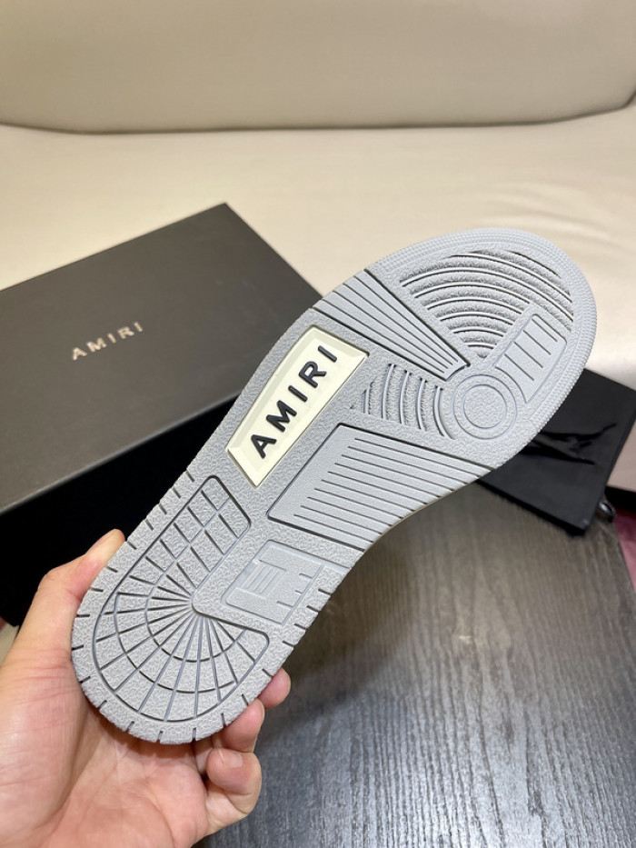 AM1R1 SNEAKER