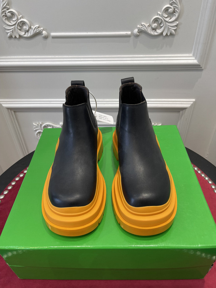 BV boots 021