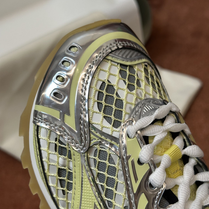 BV sneaker