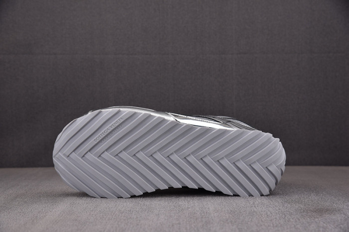 BV sneaker
