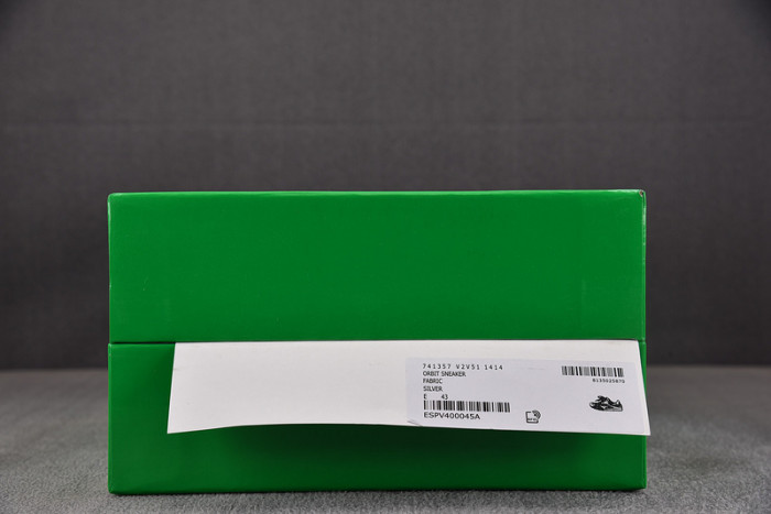 BV sneaker