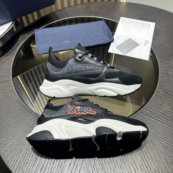 D10R SNEAKER