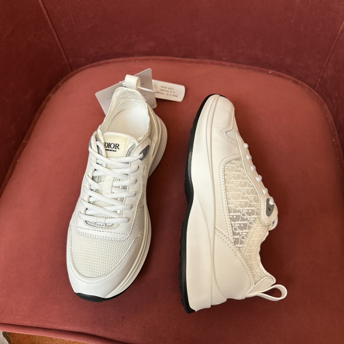 D10R B25 SNEAKER