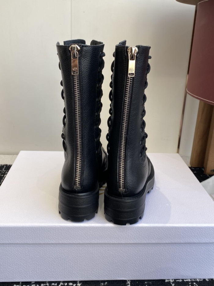 D10R boot