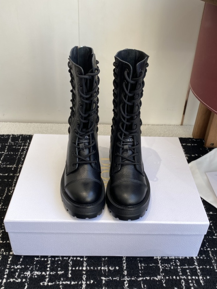 D10R boot
