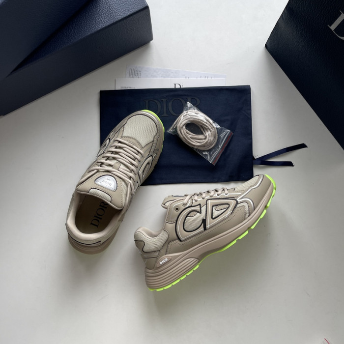 D10R SNEAKER
