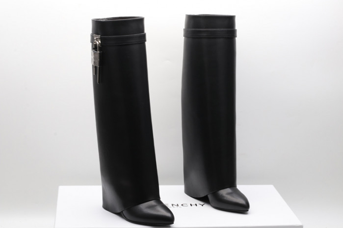 G1VEN& BOOTS