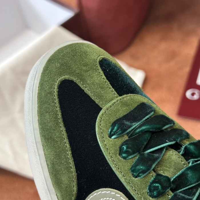 GUI SNEAKER