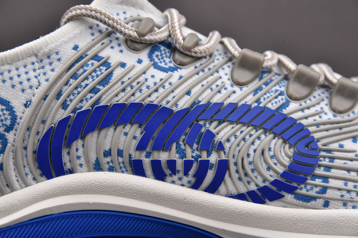 GUI SNEAKER