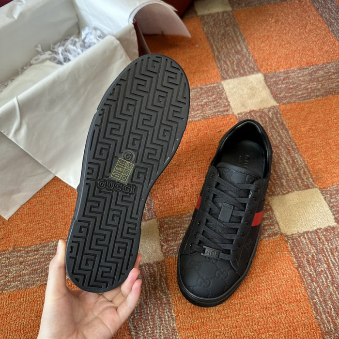 GUI SNEAKER