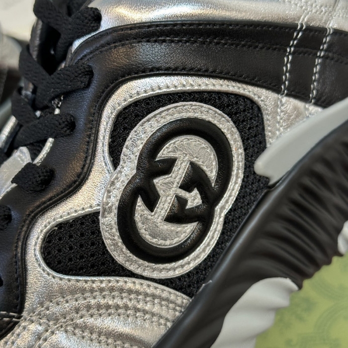 GUI SNEAKER