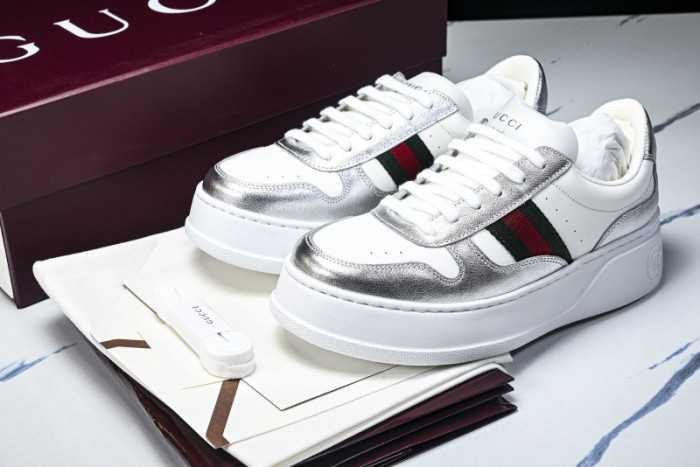 GUI SNEAKER