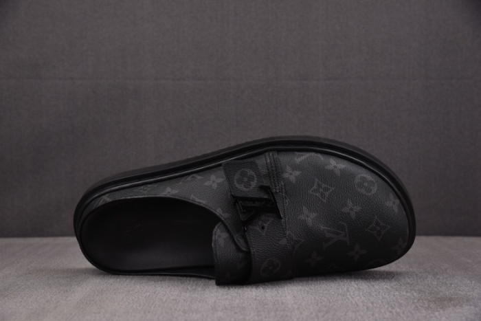L0VT SANDAL