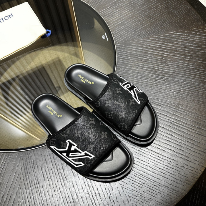 L0VT SANDAL