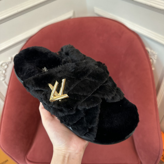 L0VT SANDAL