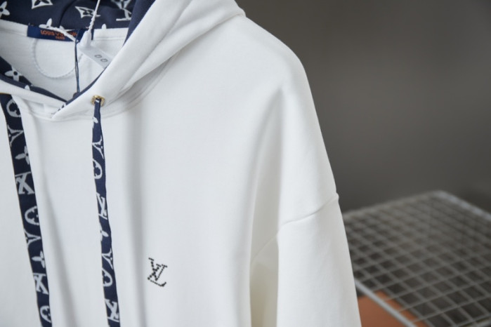 L0VT SHIRT