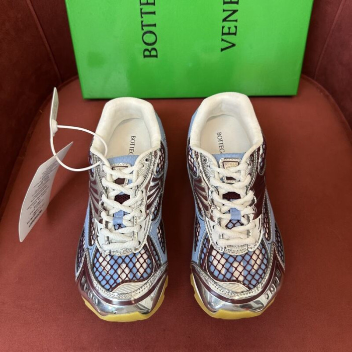 BV sneaker