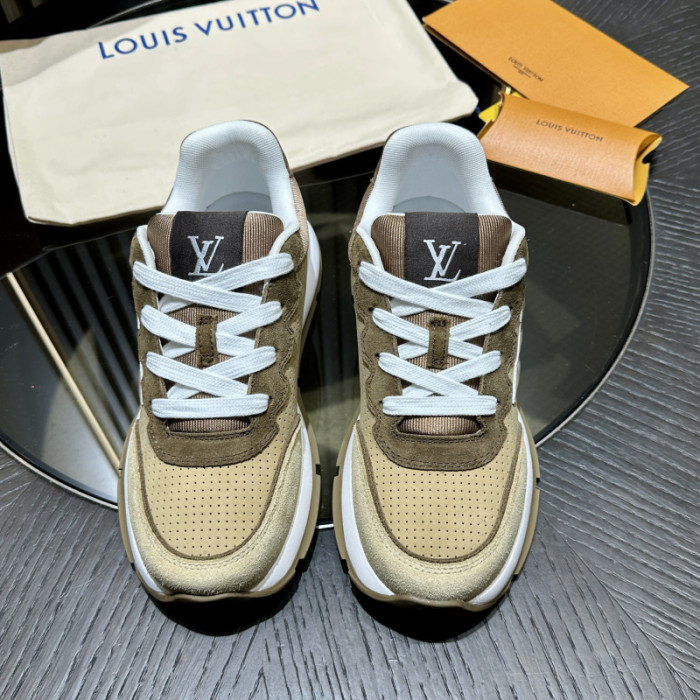 L0VT SNEAKER