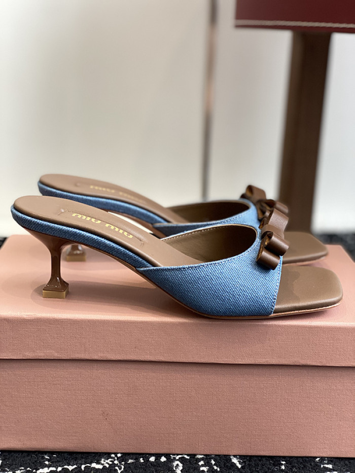 M1U SANDAL
