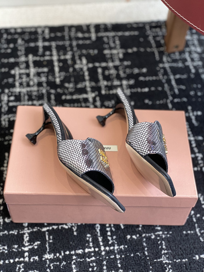 M1U SANDAL