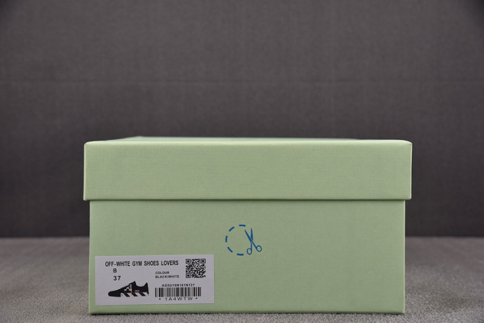 OFW SNEAKER