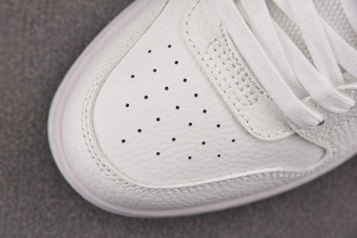 OFW SNEAKER