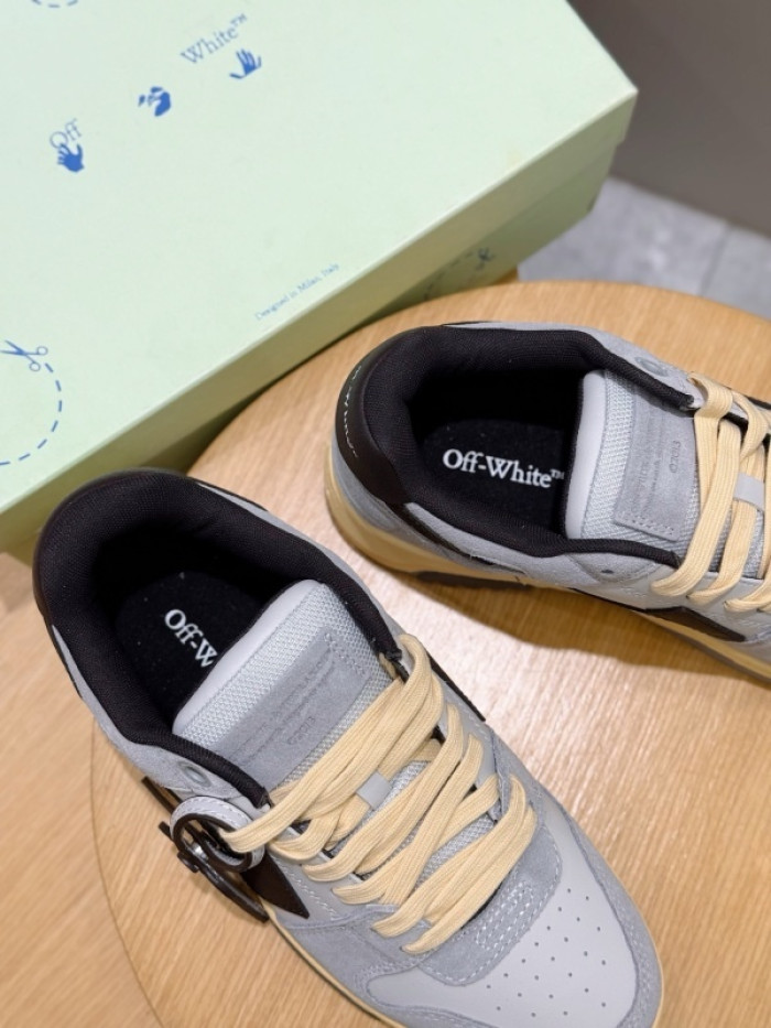 OFW SNEAKER